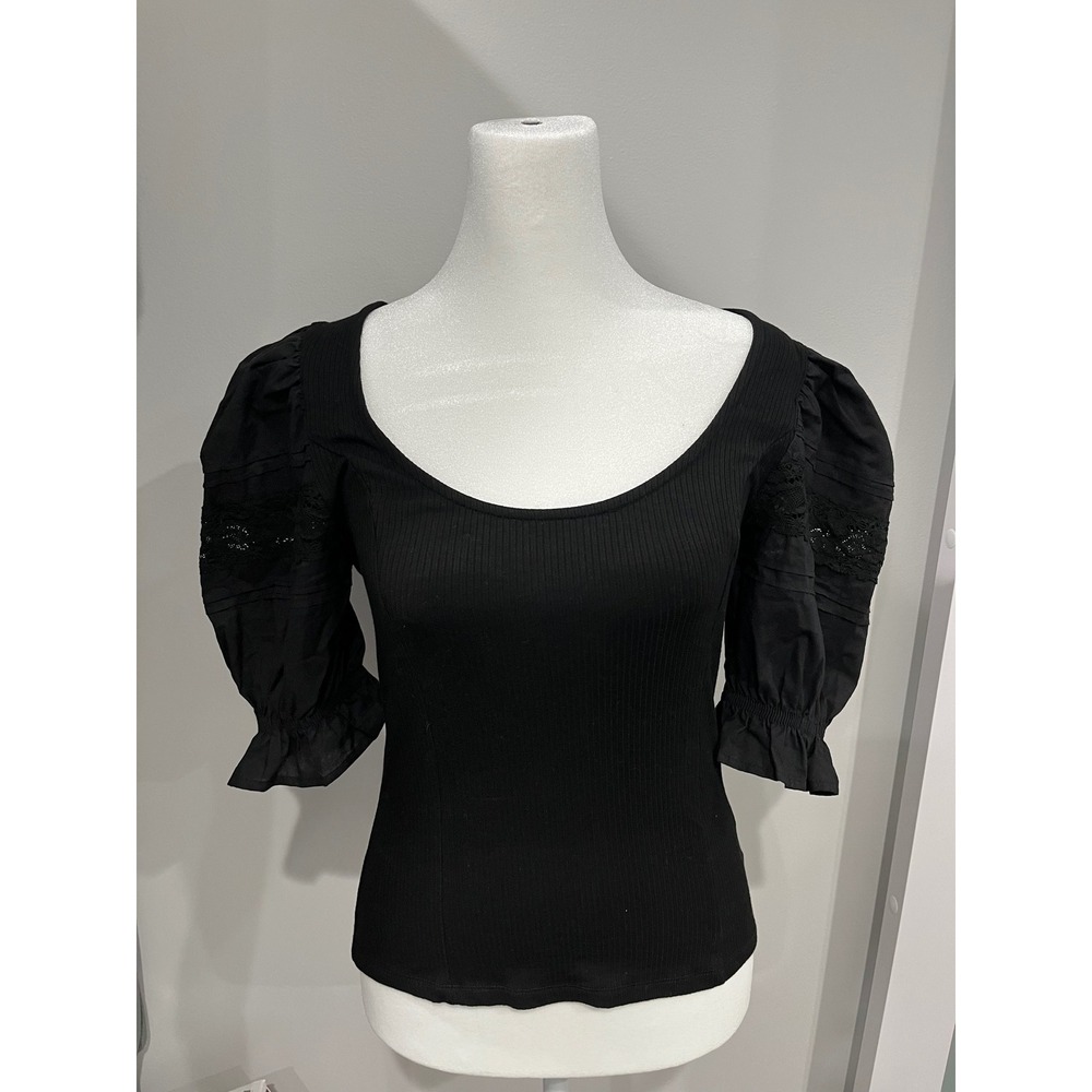 New! Blue Blush Black Puff Sleeve Lace Detail Ribbed‎ Knit Top Women's Size M